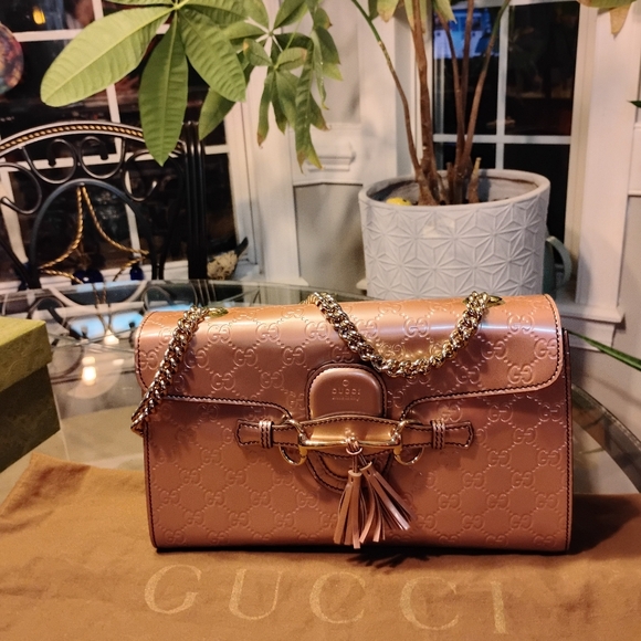 GUCCI Guccissima Horsebit Tassel Iridescent Pink Leather Bag EMILY - Picture 4 of 14